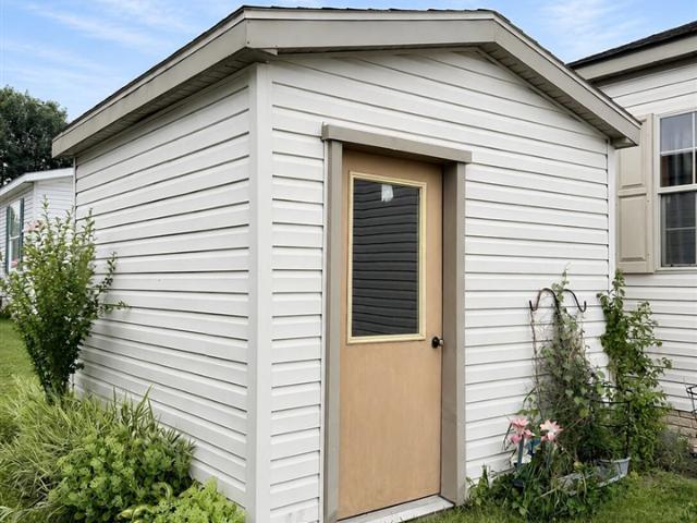House for sale in Frenchtown Charter Township, Monroe County