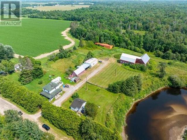 Farm for sale in Greater Sudbury, Northeastern Ontario