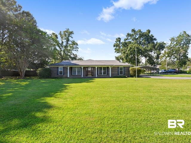 House for sale in Robertsdale, Alabama