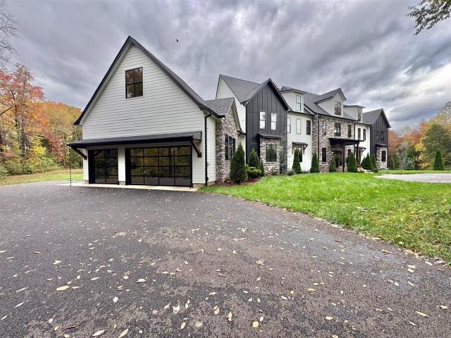 Ranch for sale in Adolphus, Kentucky