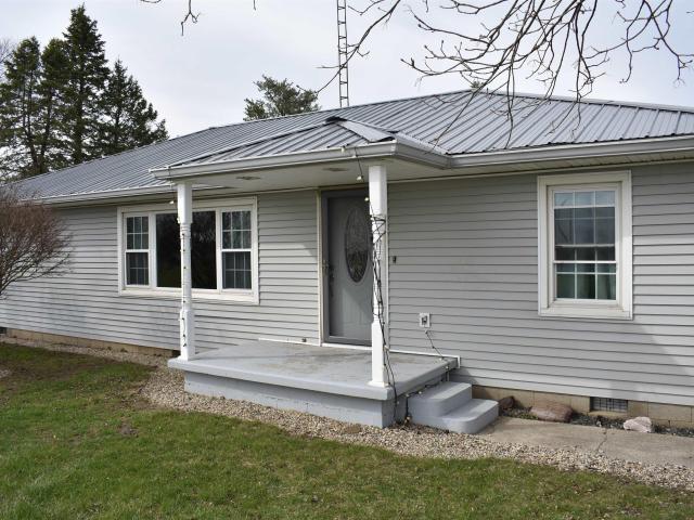 House for sale in Earl Park, Indiana