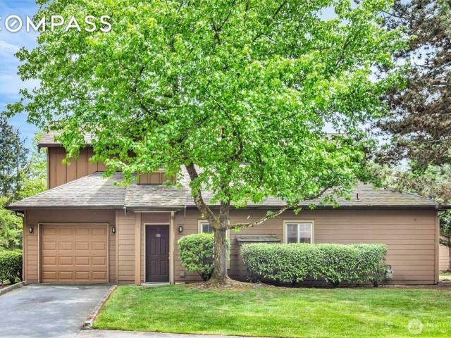 Townhouse for sale in Bothell
