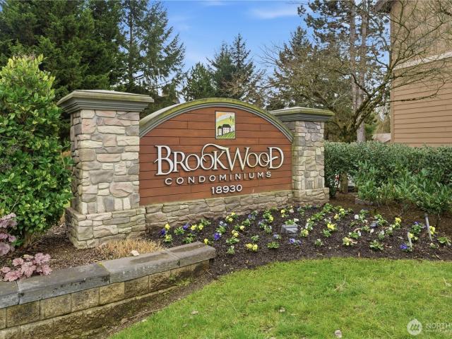 Condo for sale in Washington
