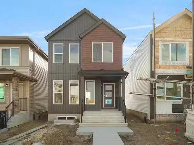 House for sale in Wedgewood, Alberta