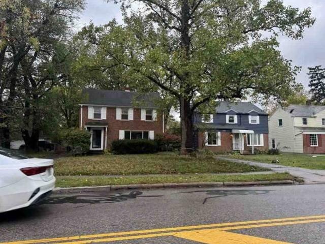 House for sale in Lomond, Shaker Heights