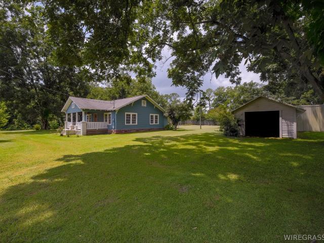 House for sale in Elba, Coffee County