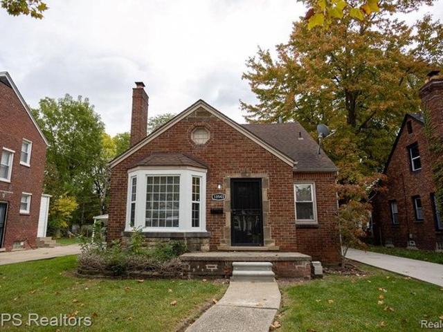 House for sale in Grosse Pointe, Michigan