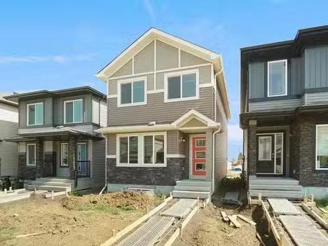 House for sale in Wedgewood, Alberta
