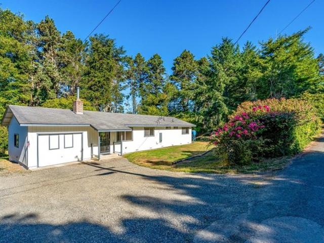 House for sale in Fort Bragg, California