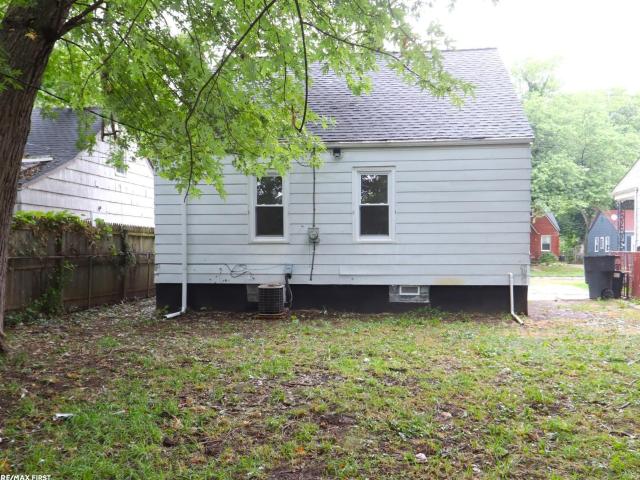 House for sale in Harper Woods, Michigan