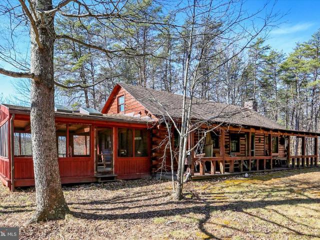 House for sale in Bedford, Pennsylvania