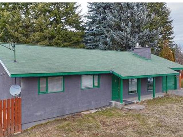 House for sale in Fruitvale, British Columbia