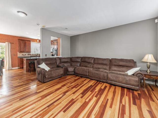 Townhouse for sale in Aurora, Illinois