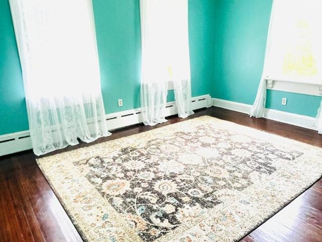 Room for rent in Bohemia, New York