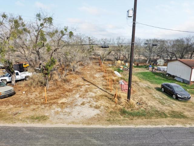 Land for sale in Elmendorf, Texas