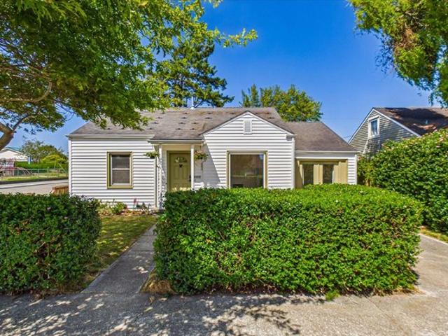 House for sale in Humboldt, California