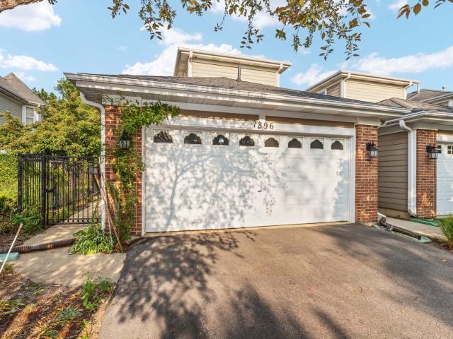 Townhouse for rent in Schaumburg, Illinois
