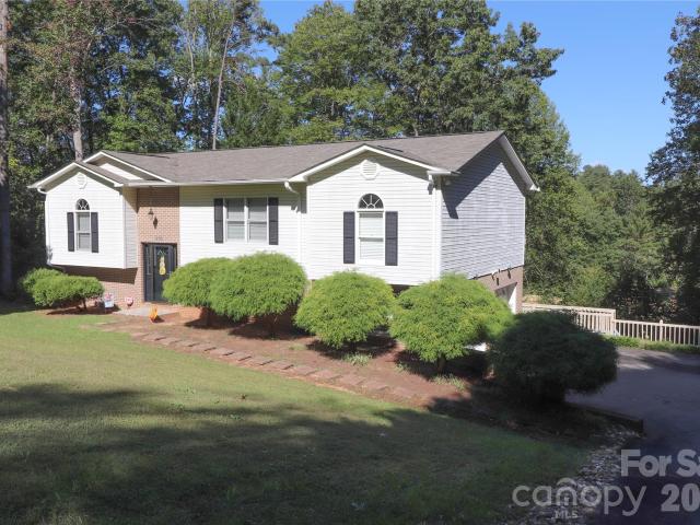 House for sale in Morganton, Burke County