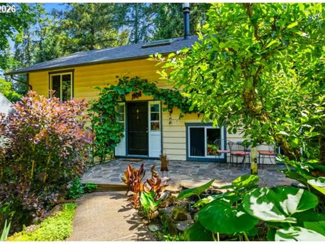 House for sale in Rosewood, Lake Oswego