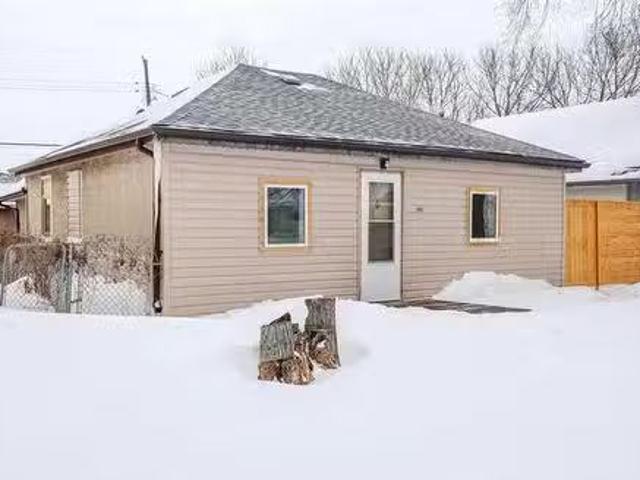 House for sale in East St. Paul, Manitoba