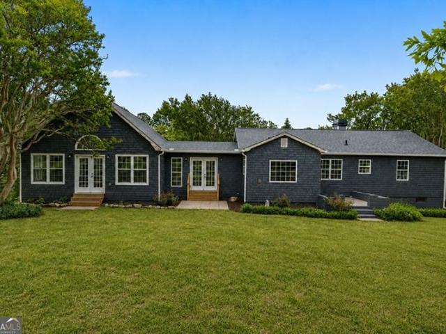 House for sale in Newnan, Georgia