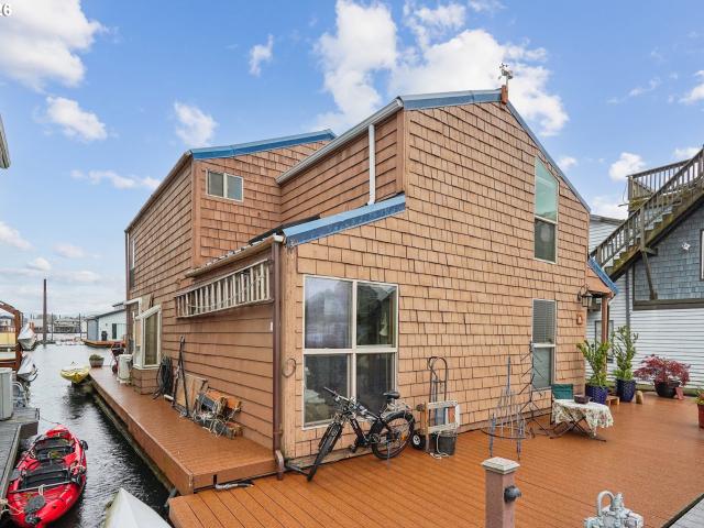 House for sale in Oregonia