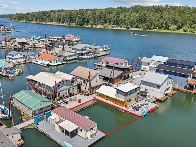 House for sale in Oregonia