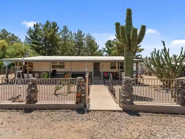 House for rent in Black Canyon City, Arizona