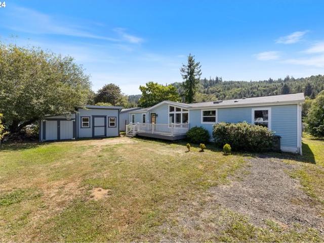House for sale in Oregonia