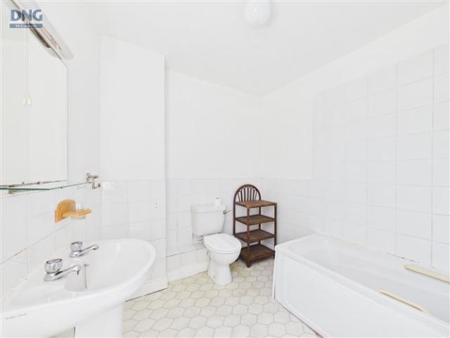 Apartment for sale in Carlow, North Tipperary