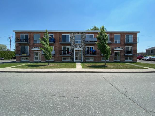 Apartment for rent in La Haute-yamaska, Quebec