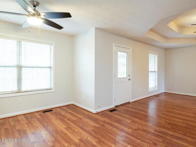 House for sale in Mount Washington, Bullitt County