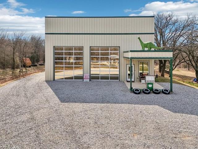 House for sale in Wise, Texas