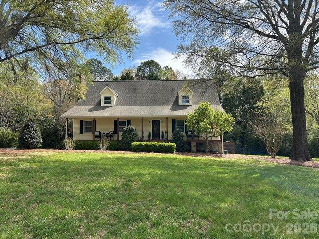 House for sale in Iron Station, North Carolina