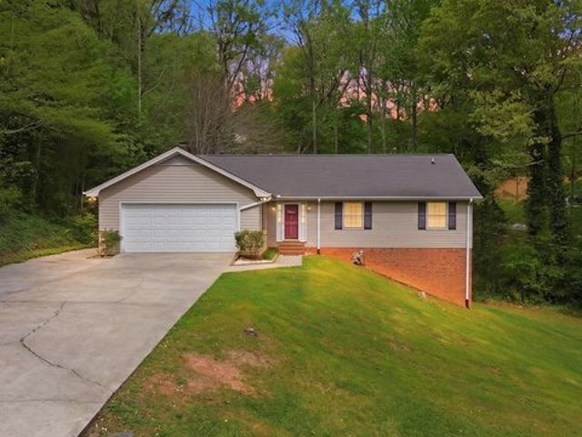 House for sale in Toccoa, Georgia