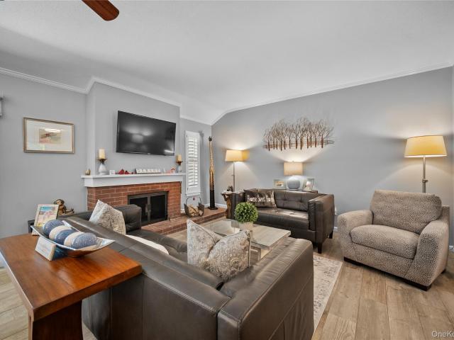Condo for sale in Amawalk, New York