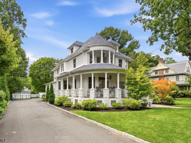 House for sale in Nutley, New Jersey