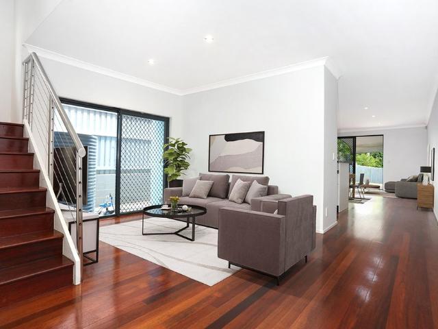 Townhouse for rent in Gold Coast, Queensland