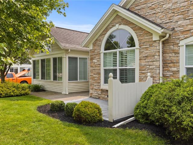 Townhouse for sale in Penfield