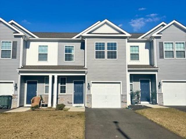 Townhouse for sale in Glassboro, New Jersey