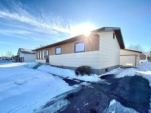 House for sale in Yorkton, Saskatchewan