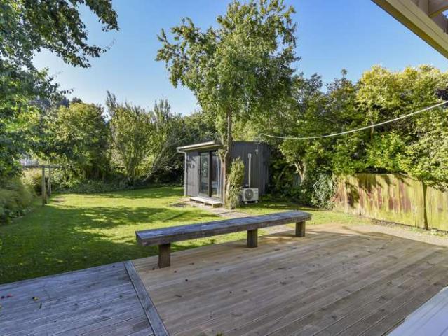 House for sale in Otakou