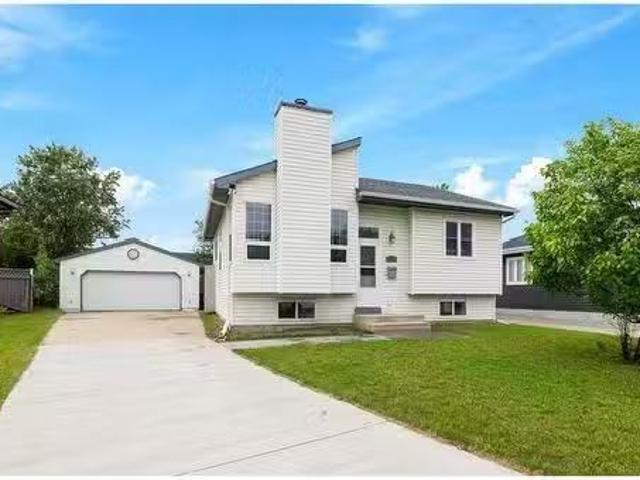 House for sale in Fort Mcmurray, Alberta