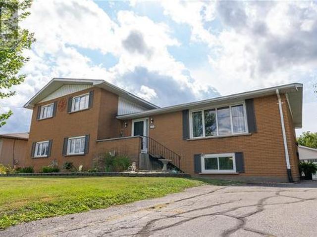 House for sale in Wanup, Ontario