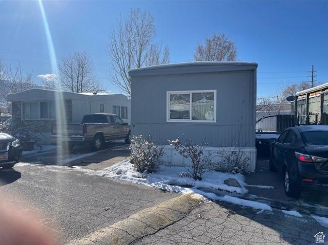 House for sale in Layton, Utah