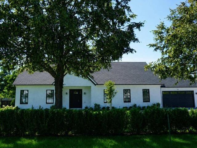 House for sale in Aquebogue, New York