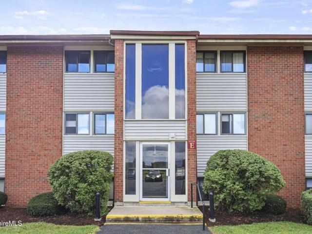 Condo for sale in Berkshire, Massachusetts