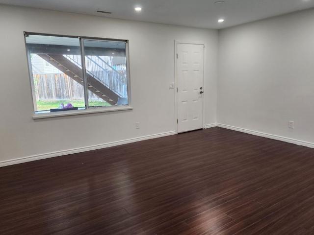 House for rent in Pitt Meadows, Metro Vancouver Regional District
