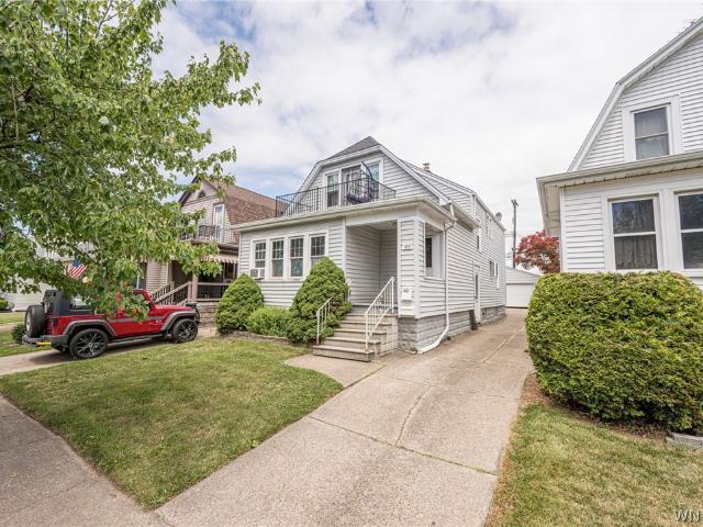House for sale in Tonawanda, New York