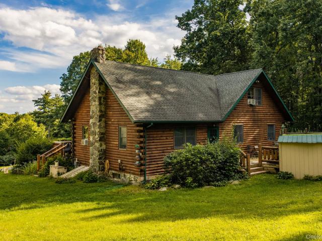 House for sale in Accord, New York